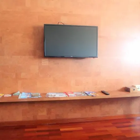 Flat With 3br In - Walk To Fil And Meoarena Апартаменты *