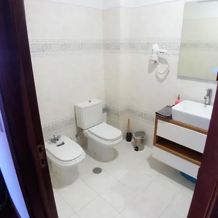 Flat With 3br In - Walk To Fil And Meoarena Апартаменты *