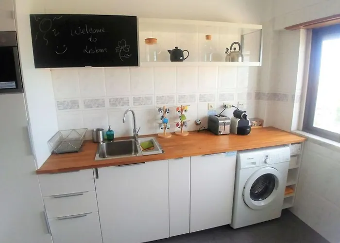 Flat With 3br In - Walk To Fil And Meoarena Apartament Lizbona