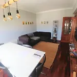 Flat With 3br In - Walk To Fil And Meoarena Apartment