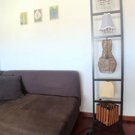 Flat With 3br In - Walk To Fil And Meoarena Apartmán *