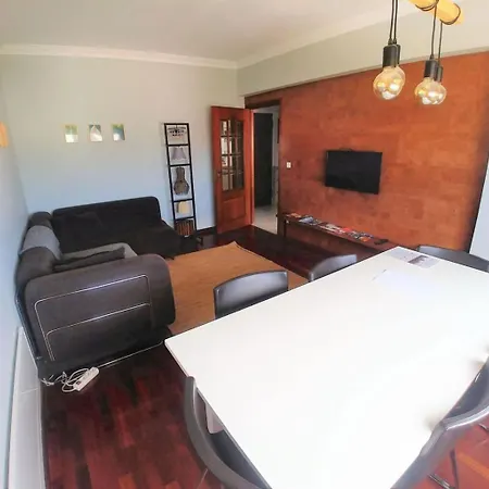 Appartement Flat With 3br In - Walk To Fil And Meoarena Lisboa